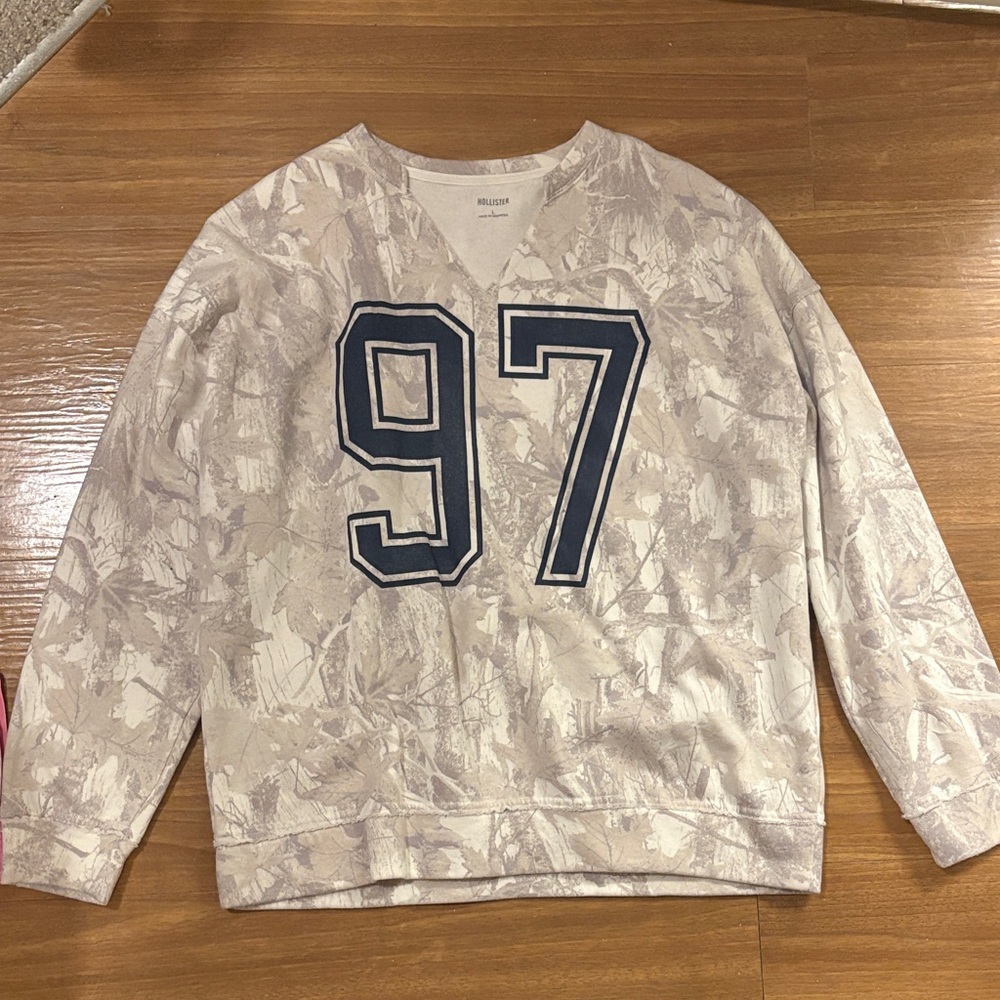 Camo Sweatshirt